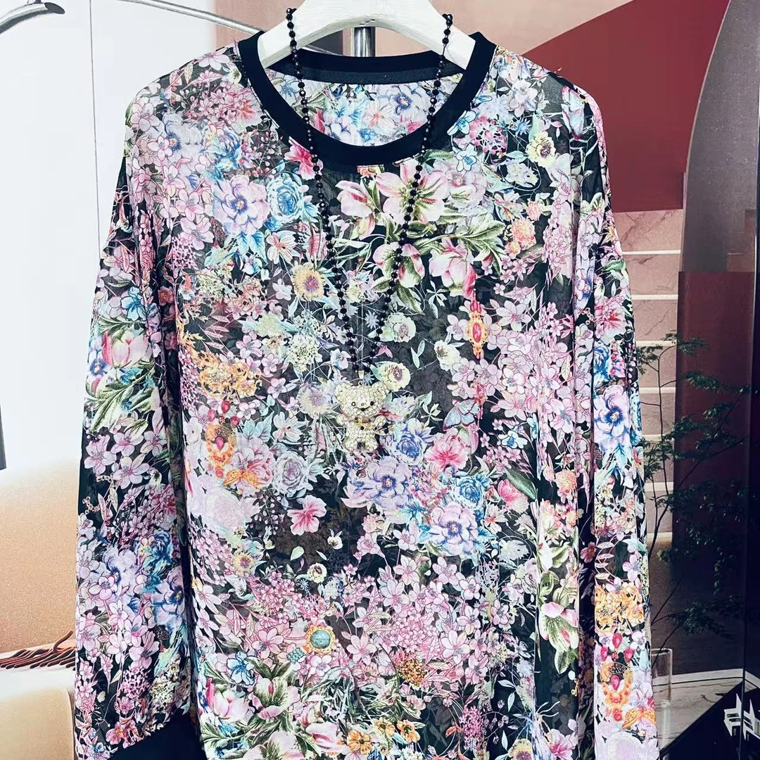 黑碎花丝麻2025年新款蝴蝶树莓色调宽松女装碎花时尚大码上衣