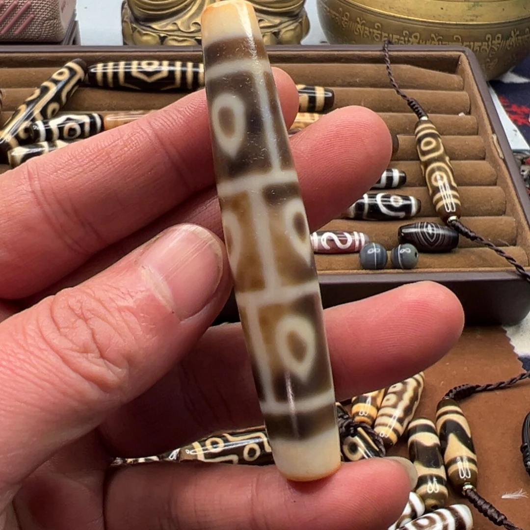 玛瑙/玉髓颈饰未镶嵌c****a