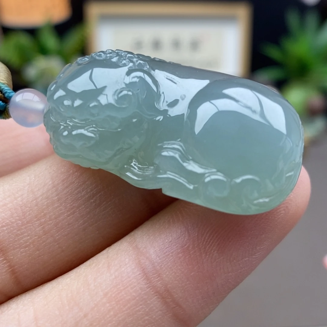 翡翠未镶嵌颈饰吊坠39