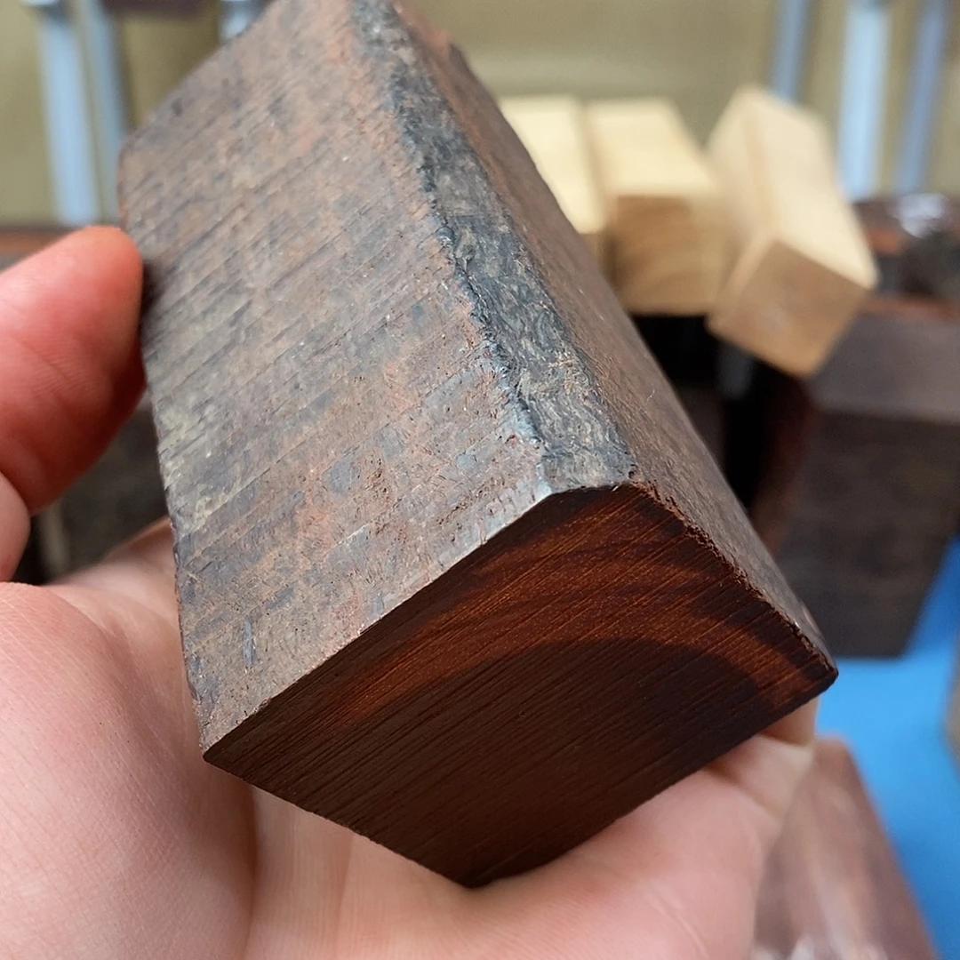 紫檀木类成套家具