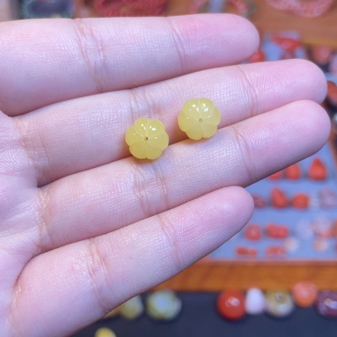 裸石蜜蜡未镶嵌南瓜珠一对卡9