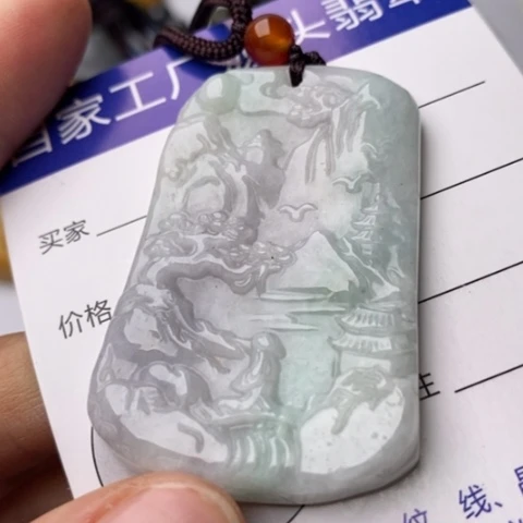 翡翠颈饰未镶嵌翡翠