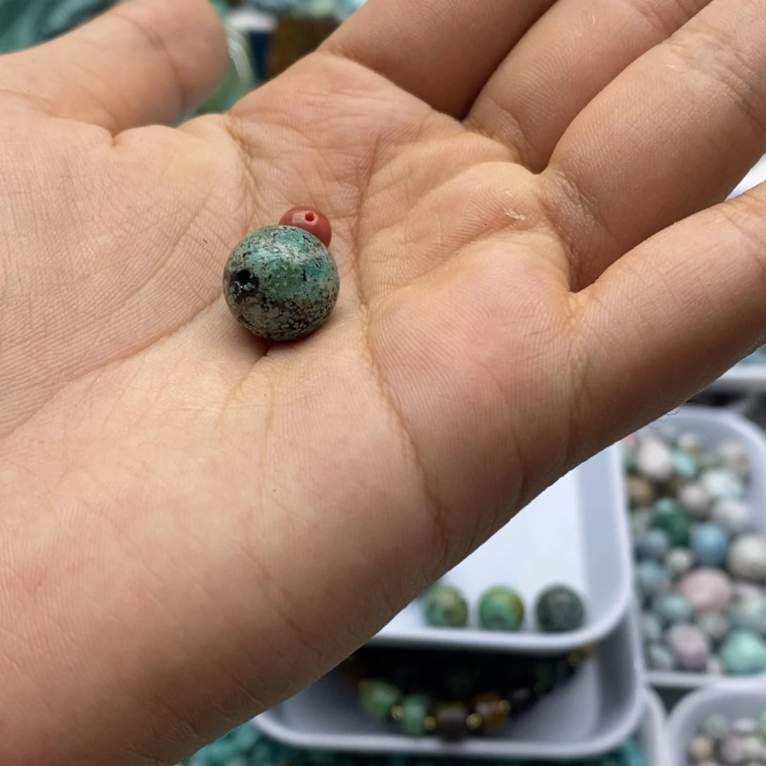 蜜***燕南红玛瑙未镶嵌珠宝奇石