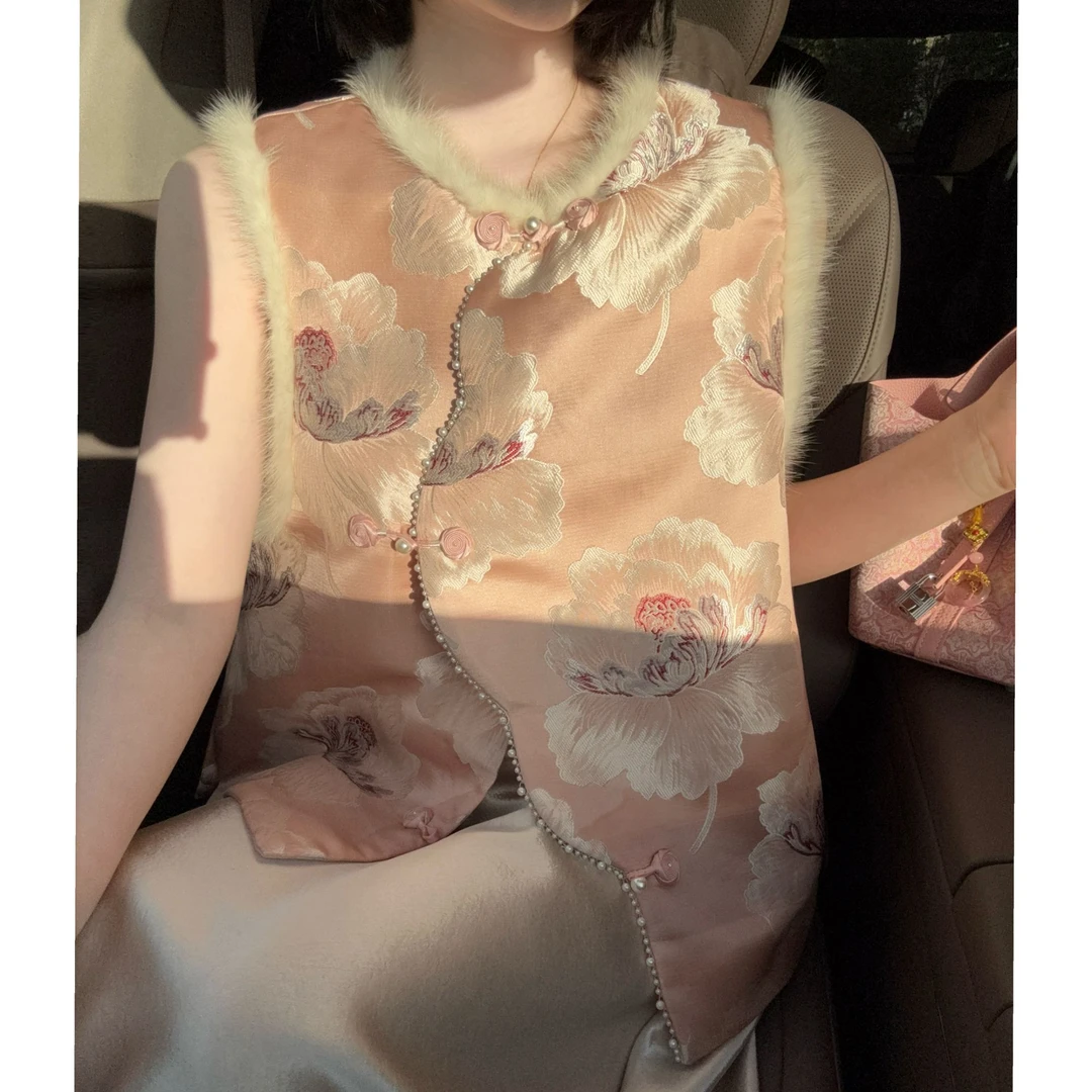 【仙境云】冬季加棉马甲新中式秋冬毛毛百搭重工刺绣中国风牡丹气质