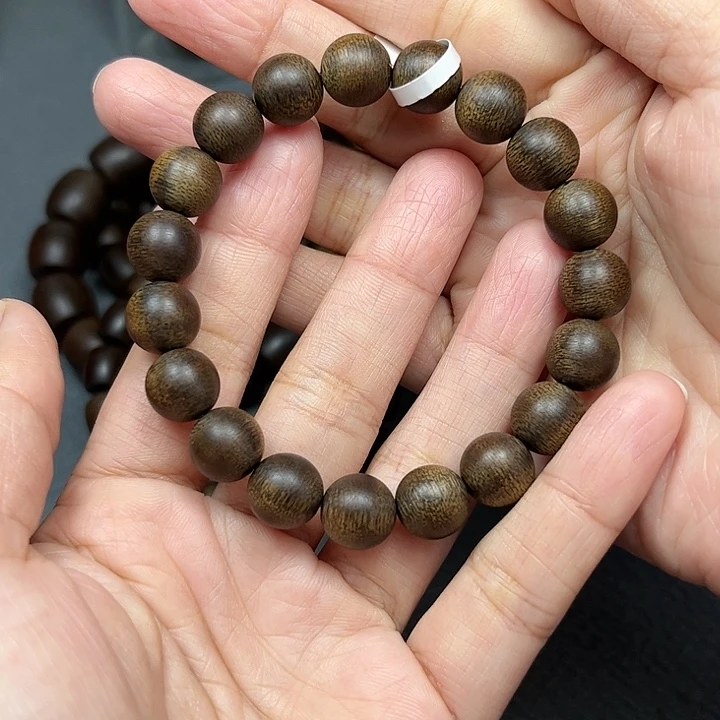 沉香沉香碎屑白棋玉化1.0