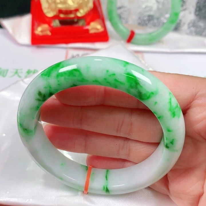 未镶嵌手镯翡翠   编号FD216 正圈57