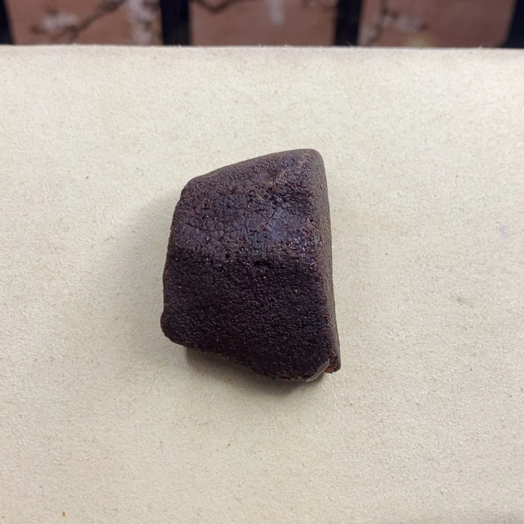 未镶嵌定制琥珀梨