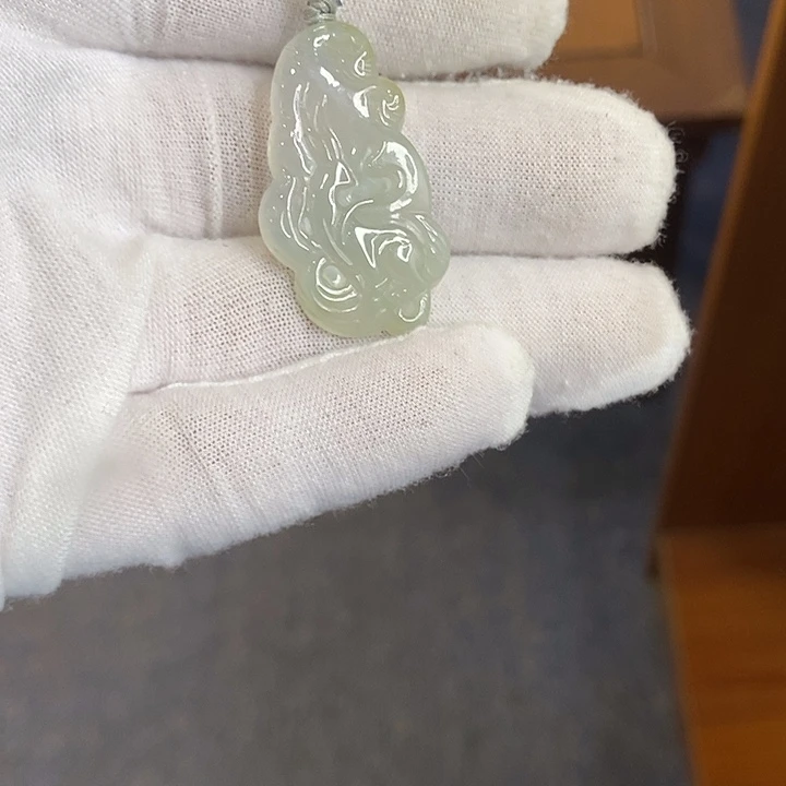 翡翠未镶嵌挂件012