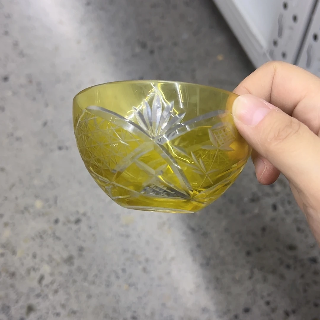 平底款水晶玻璃微瑕一个