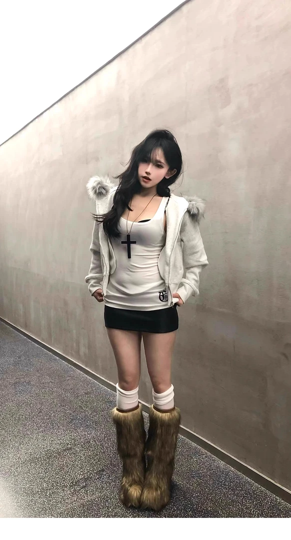 希妮丝 辣妹风美式毛领拼接重磅加绒卫衣外套韩系小个子穿搭上衣