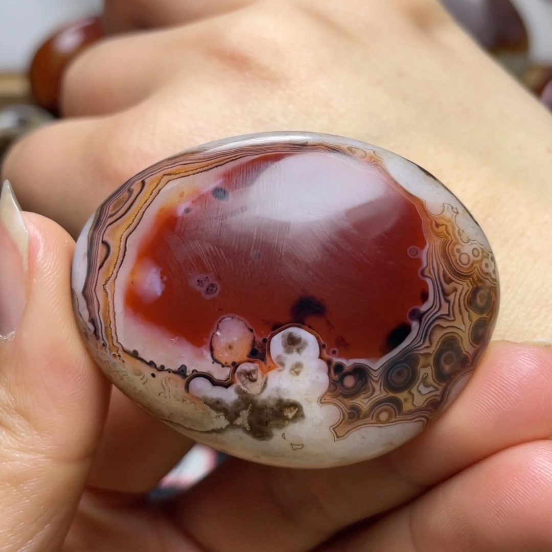 玛瑙/玉髓未镶嵌珠宝奇石