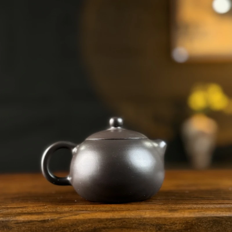 宜兴紫砂王灿黑朱泥西施120CC