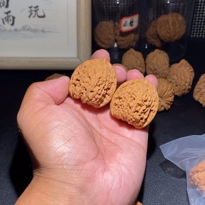 吊坠文玩核桃爱***子南疆