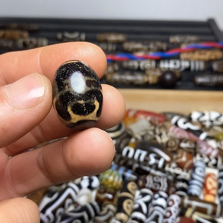 玛瑙/玉髓颈饰未镶嵌80