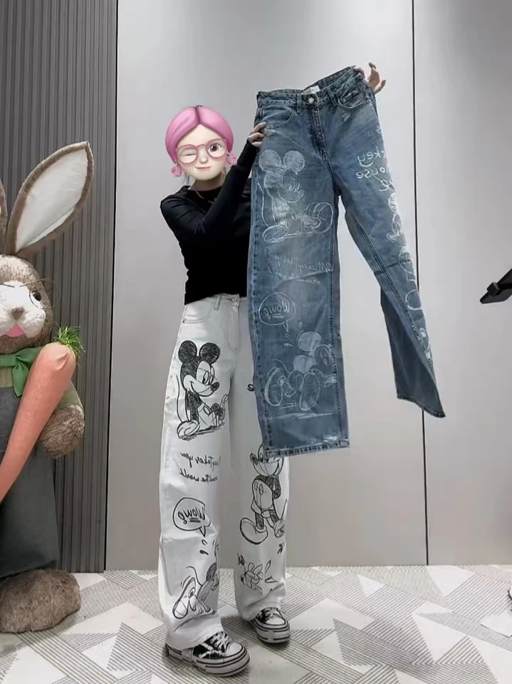 2025年简约百搭牛仔裤女春季新款卡通高腰显瘦直筒拖地裤