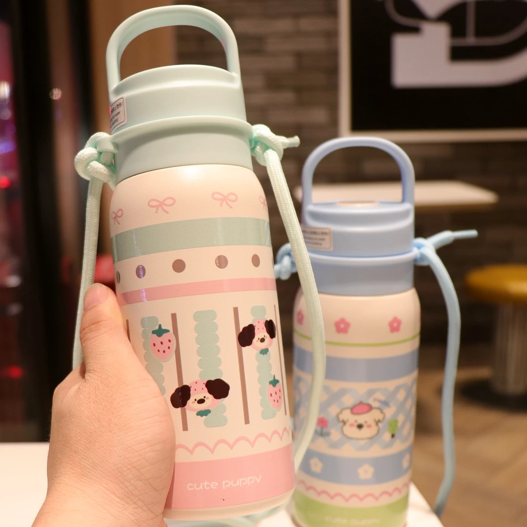 大容量保温杯背带斜挎水壶一键速开杯子学生儿童上学专用水杯可爱