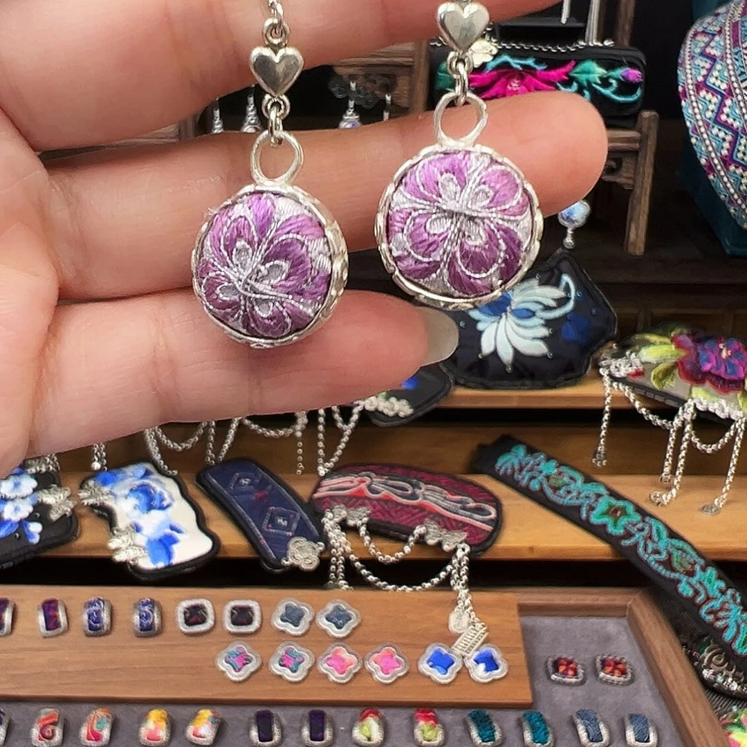 织绣手工刺绣工艺品