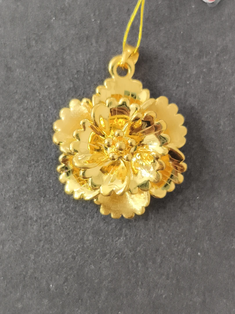 足金花花吊坠2.3克
