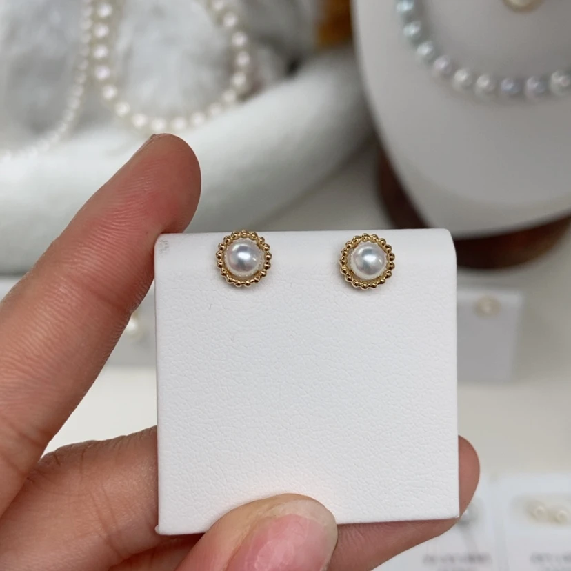 【闪购商品】海水珍珠耳饰18K金镶嵌4.5-5小麻花福利