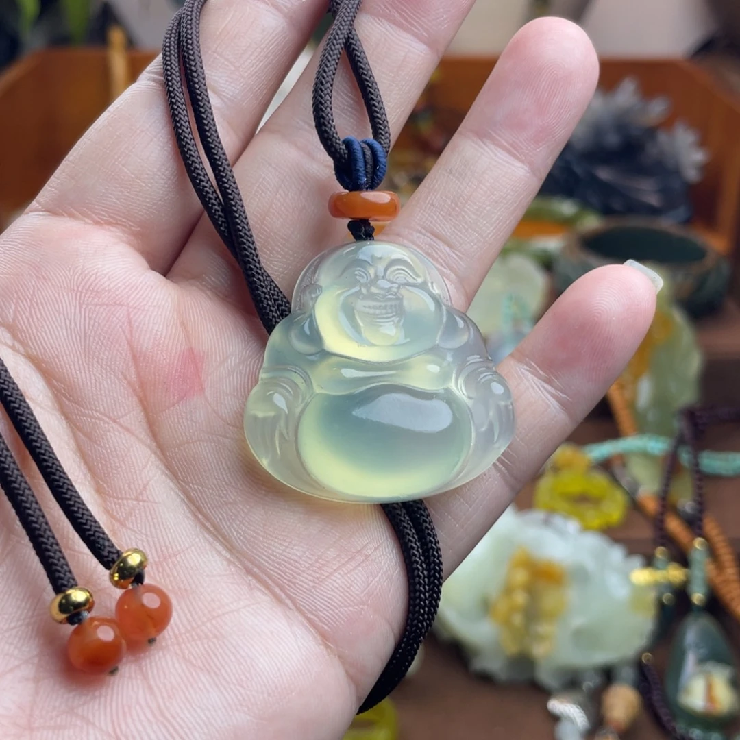 蛇纹石玉未镶嵌吊坠