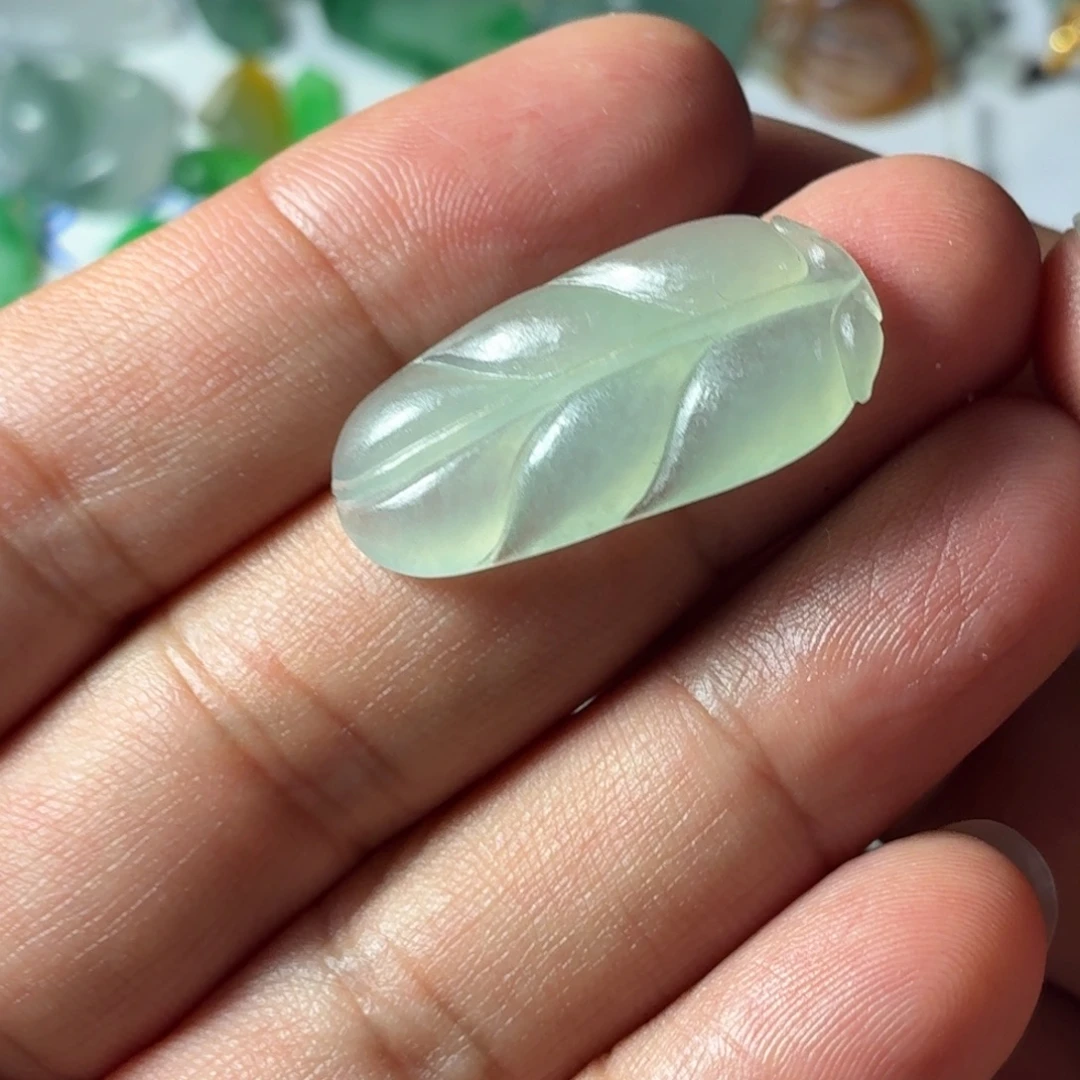 定制翡翠未镶嵌包工