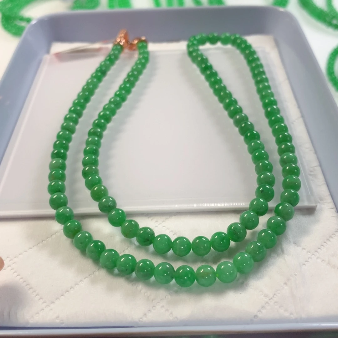 翡翠未镶嵌颈饰项链