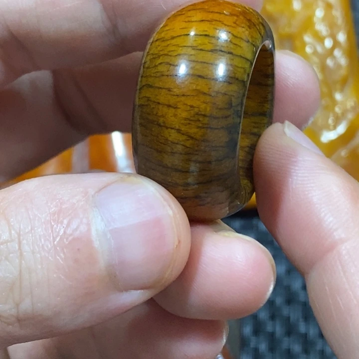 滴血莲花菩提吊坠