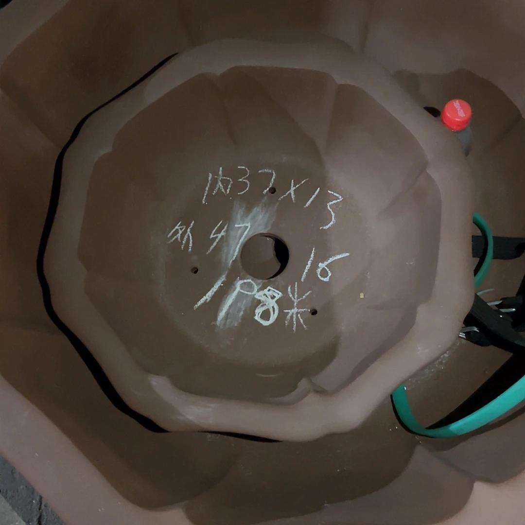 紫砂花盆莲花盆一个