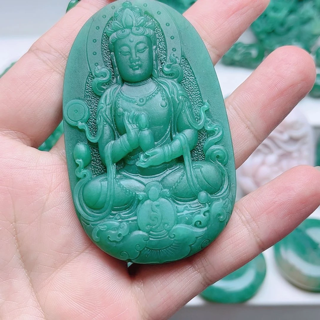 监***家独山玉未镶嵌颈饰