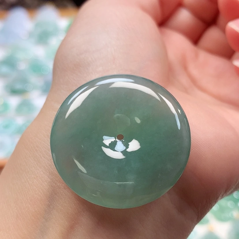【闪购商品】翡翠未镶嵌吊坠(不含链)