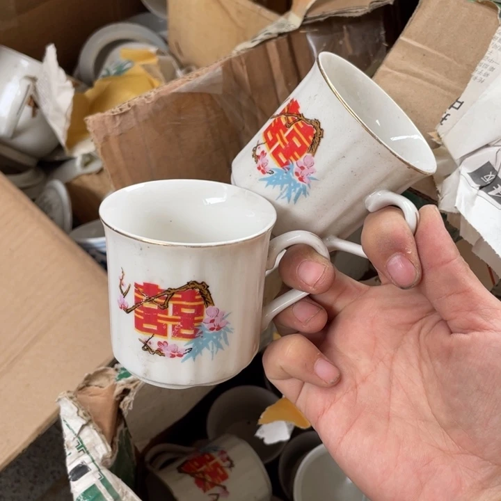 陶瓷碗盘子砂锅都有