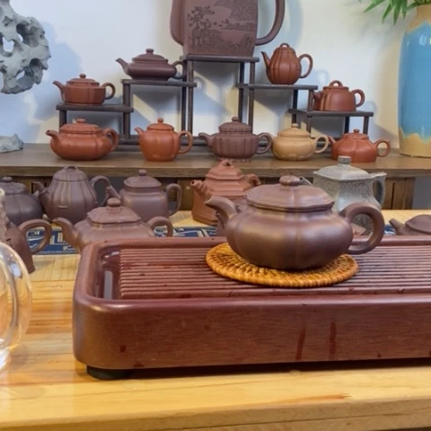 手工艺品琉璃紫砂壶