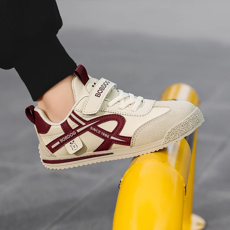 巴布豆童鞋男童板鞋2025春秋季新款皮面防水儿童中小童儿童休闲鞋