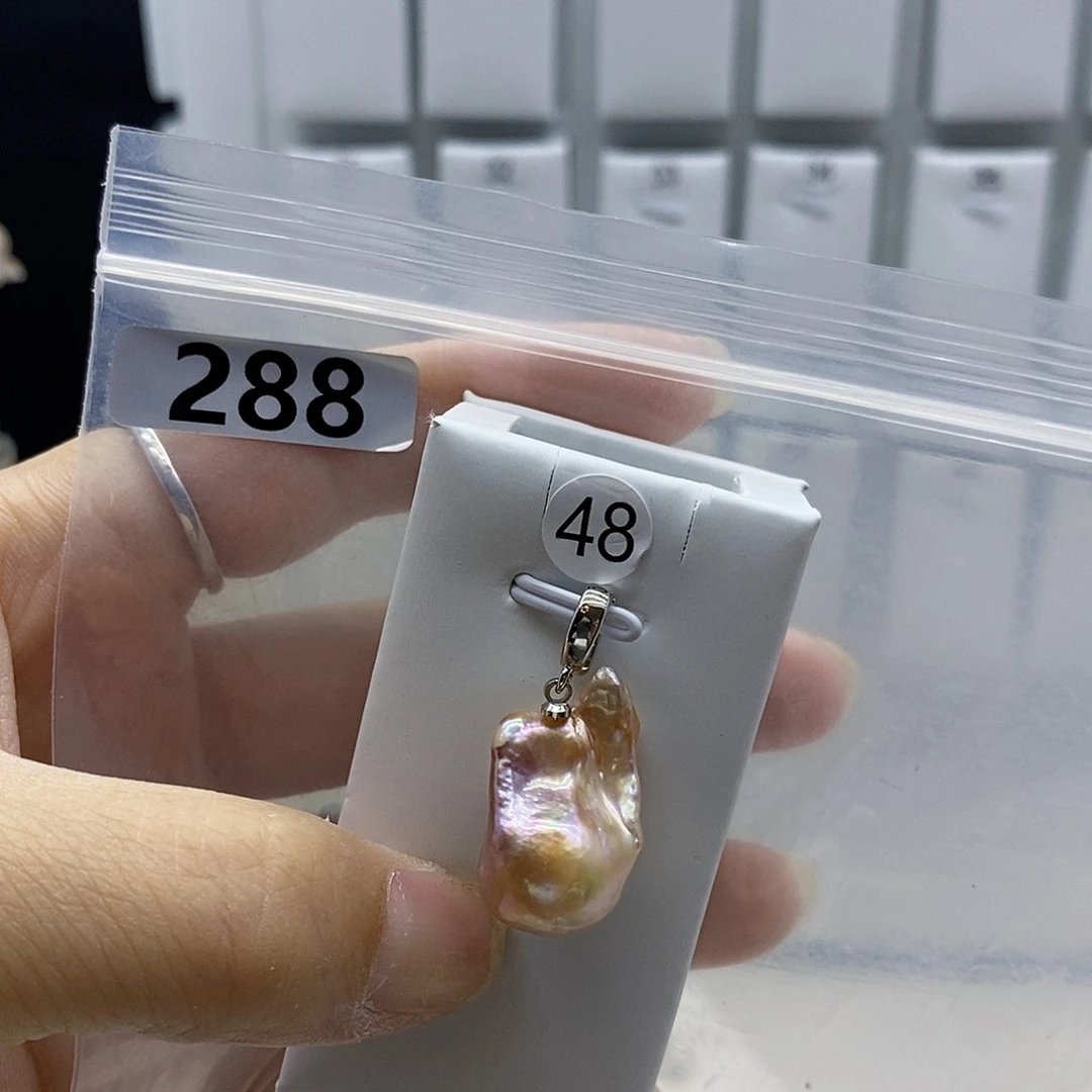 颈饰合金淡水珍珠
