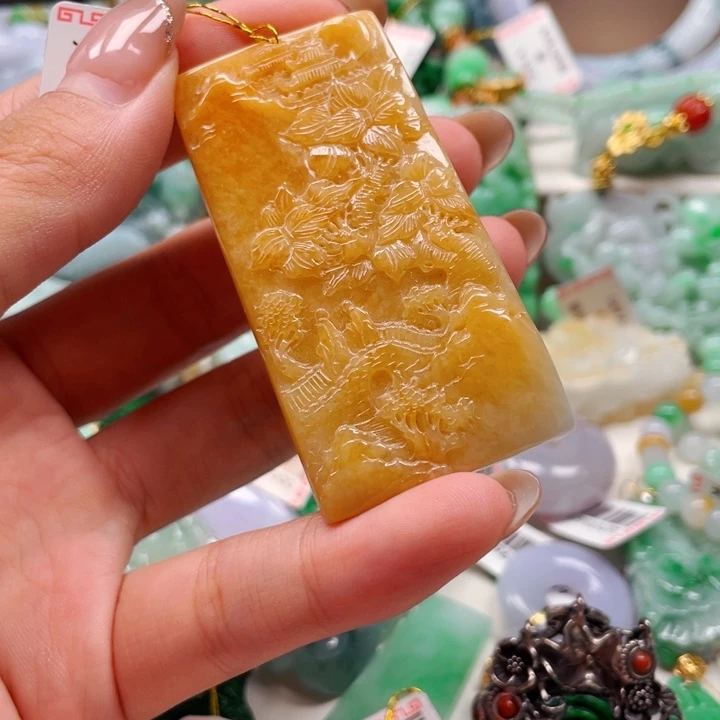 翡翠未镶嵌吊坠(不含链)