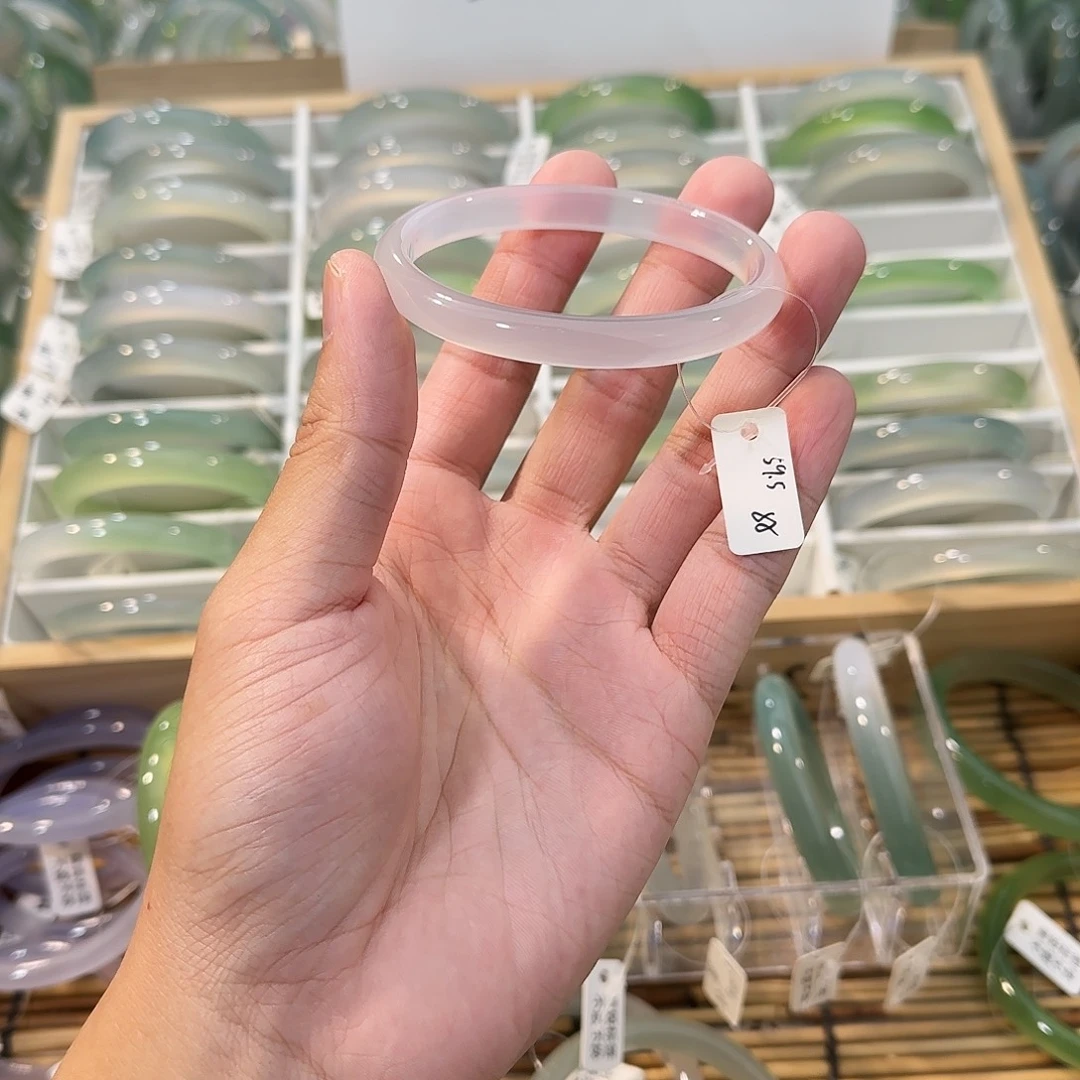 玛瑙/玉髓未镶嵌手镯圈口59.5