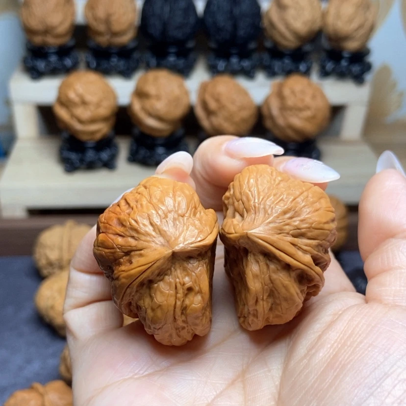 【闪购商品】桃核吊坠28…………38mm