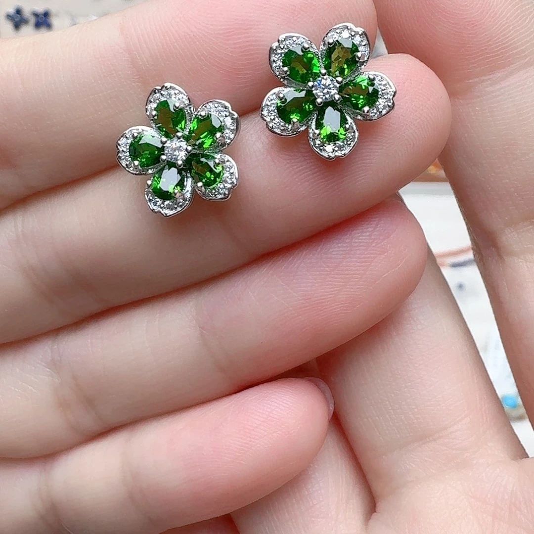 透辉石耳钉银S925镶嵌