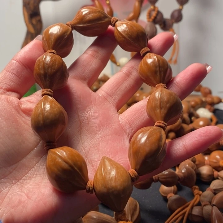 橄榄核手串/手链2.1三花铁盒