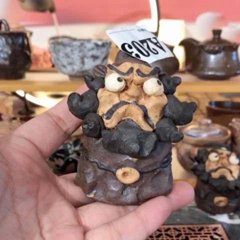 木有一点点的小姐姐