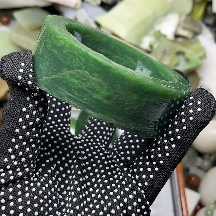 未镶嵌和田玉珠宝奇石随**来