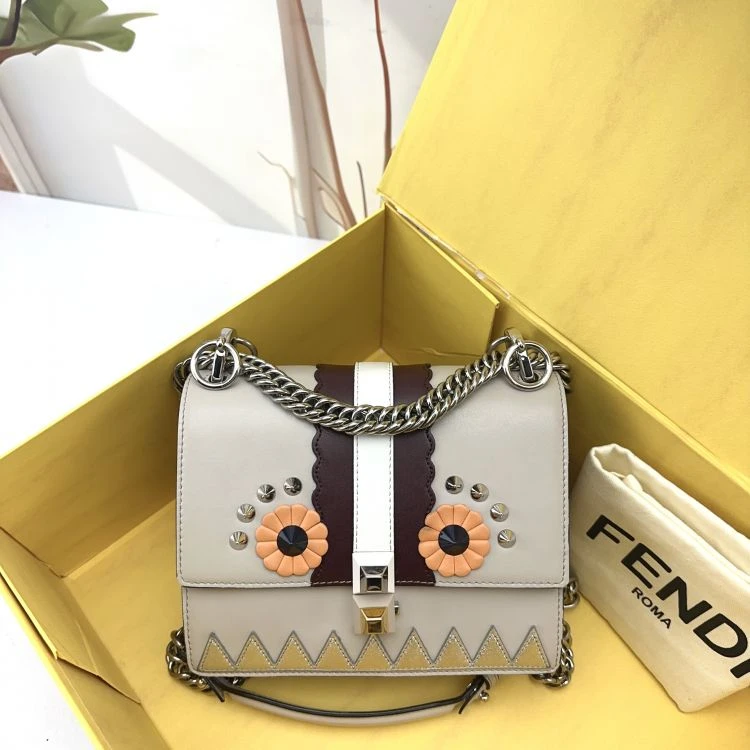 95新/芬迪/C537360937/包包