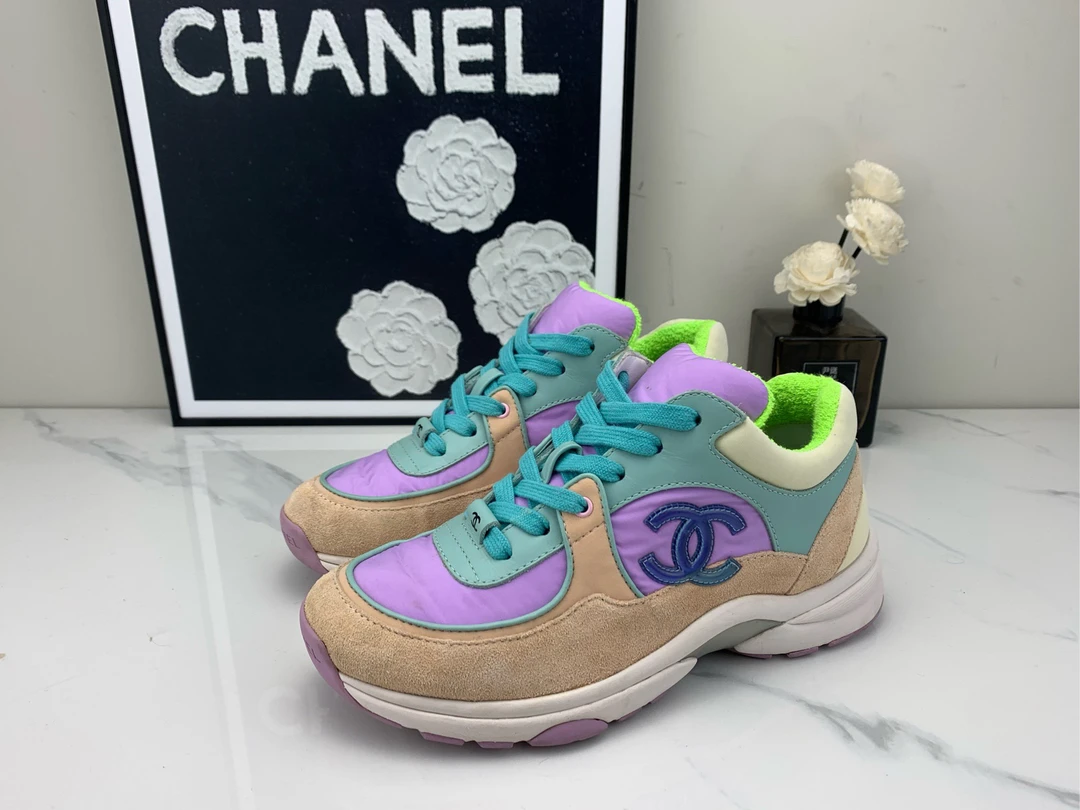 95新 Chanel/香奈儿 Chanel 香奈儿 拼色运动鞋 35码/jm00449
