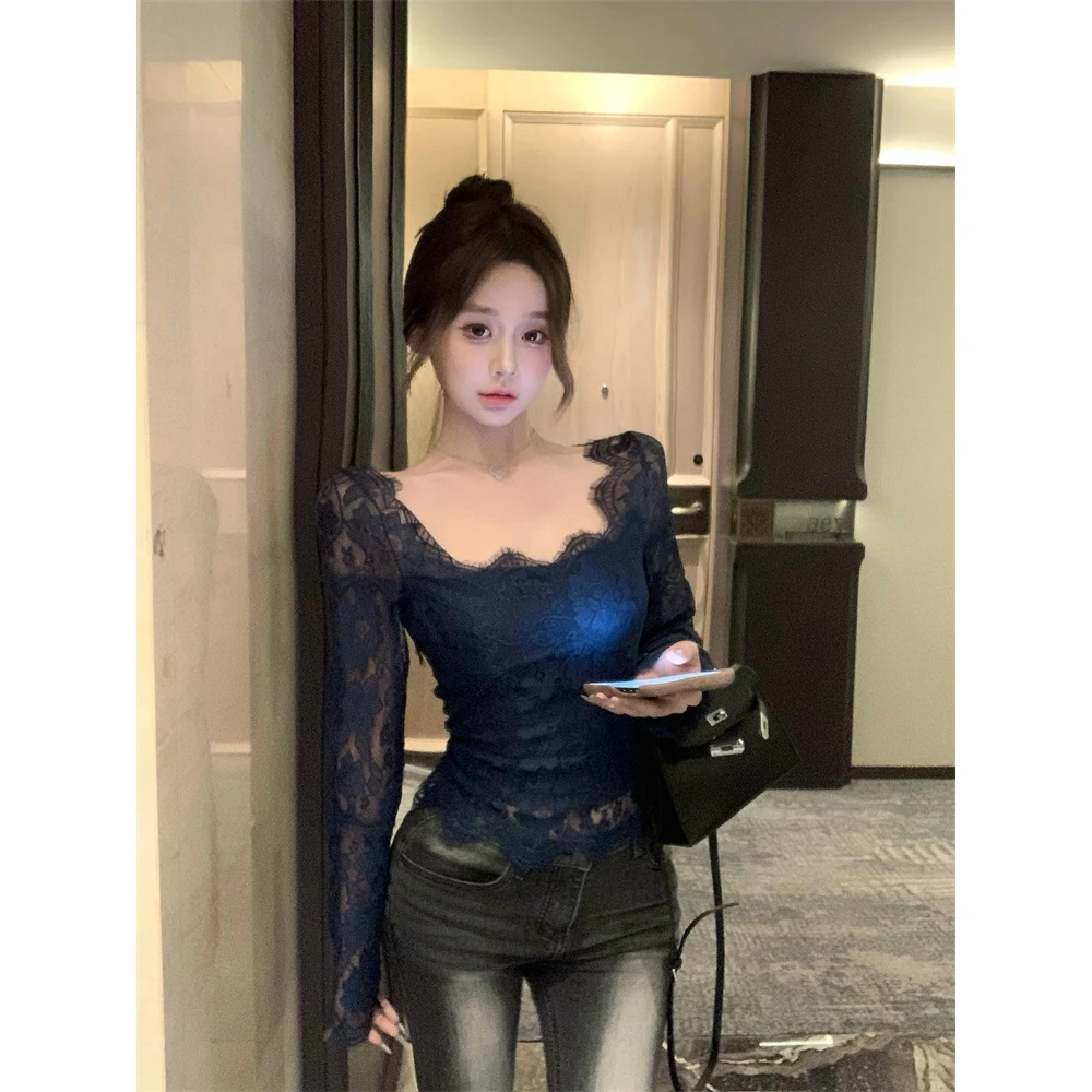 纯欲风v领长袖蕾丝衫女秋季修身收腰内搭带胸垫辣妹短款打底上衣