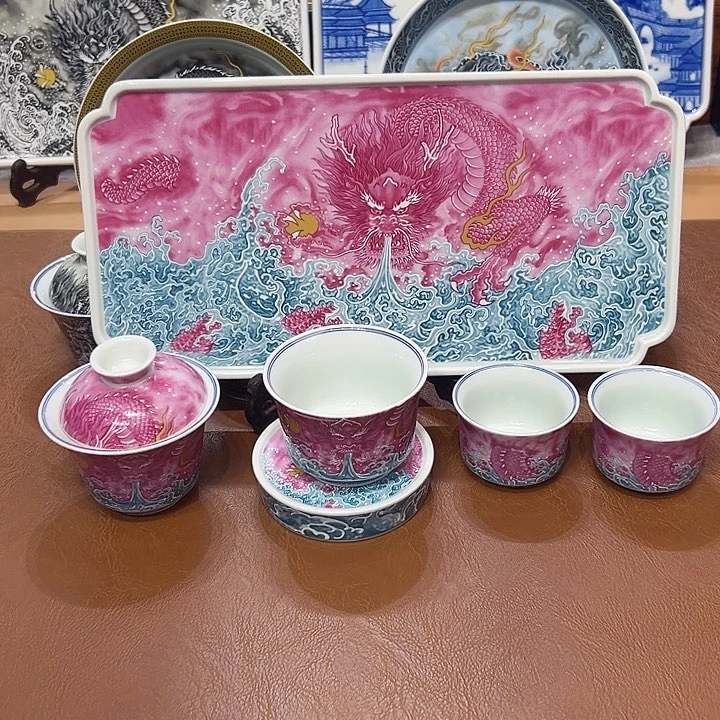 摆件景德镇陶瓷研究所工作多年一直