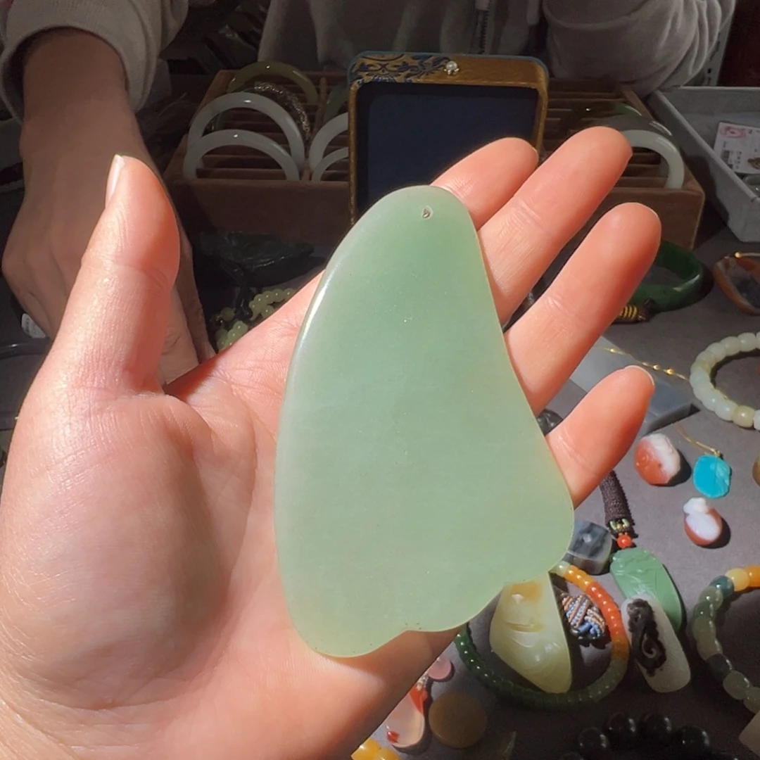 东陵石吊坠(不含链)未镶嵌