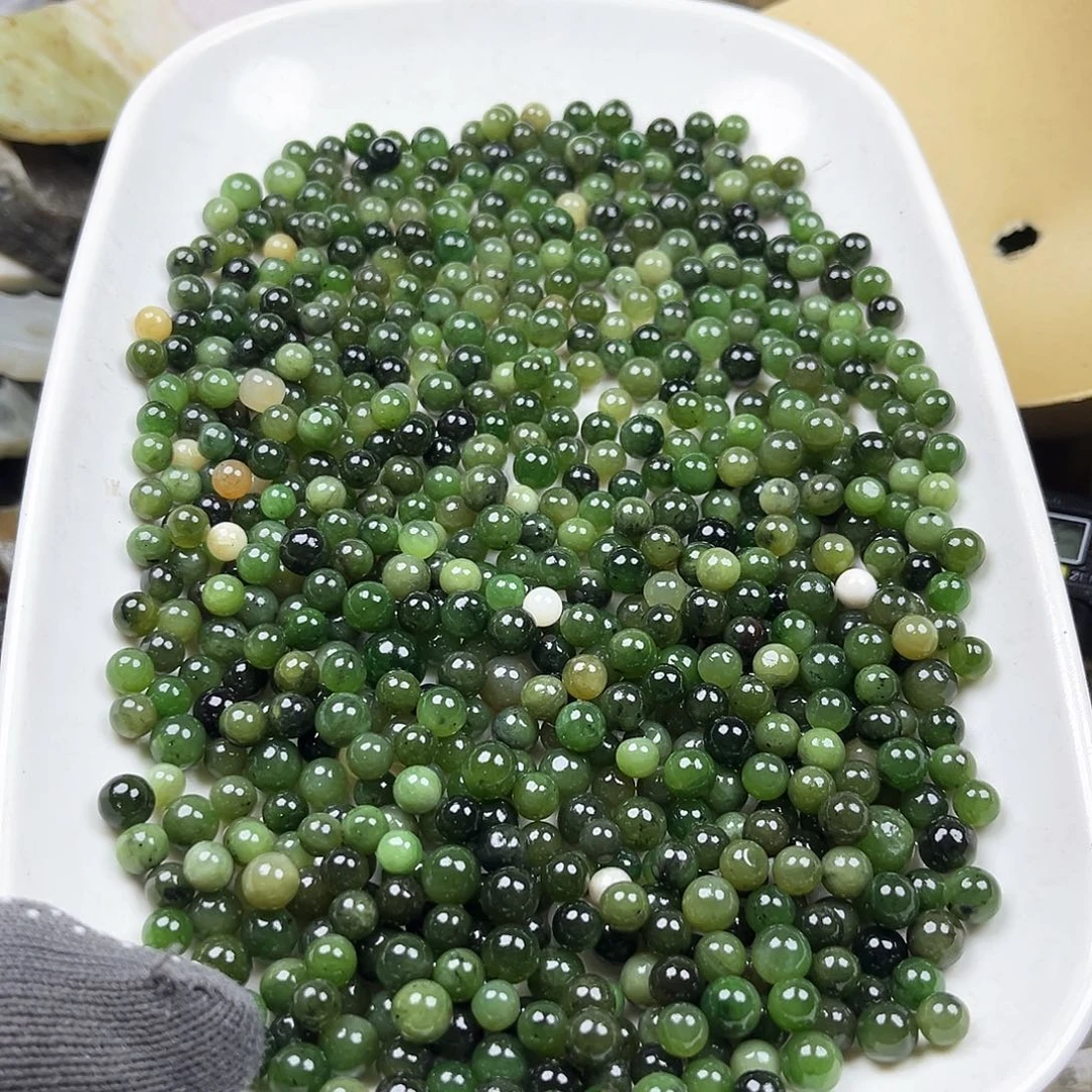 颈饰未镶嵌和田玉没有孔