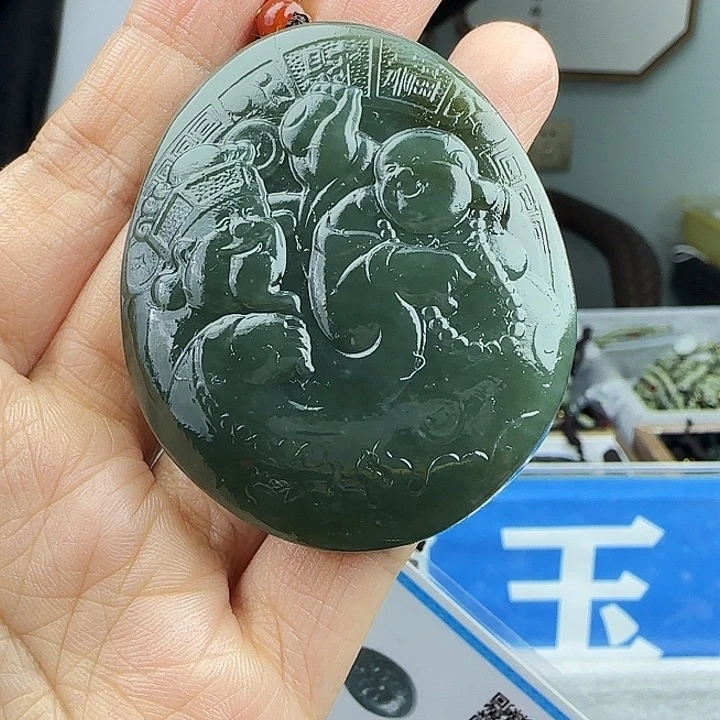 和田玉未镶嵌颈饰