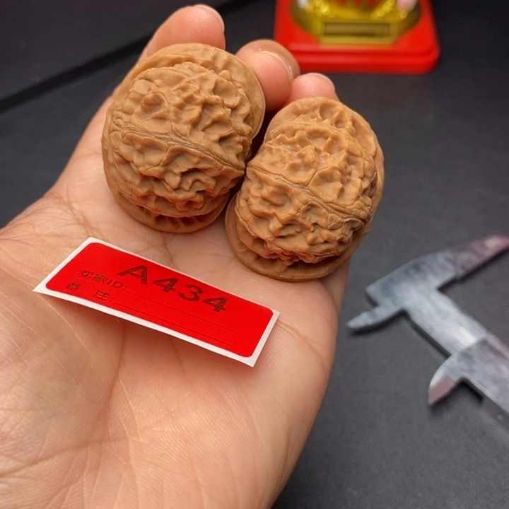 文玩核桃吊坠核桃