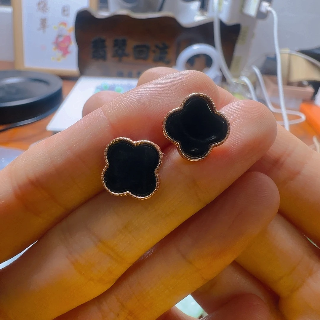 敏***翡翠未镶嵌颈饰翡翠99